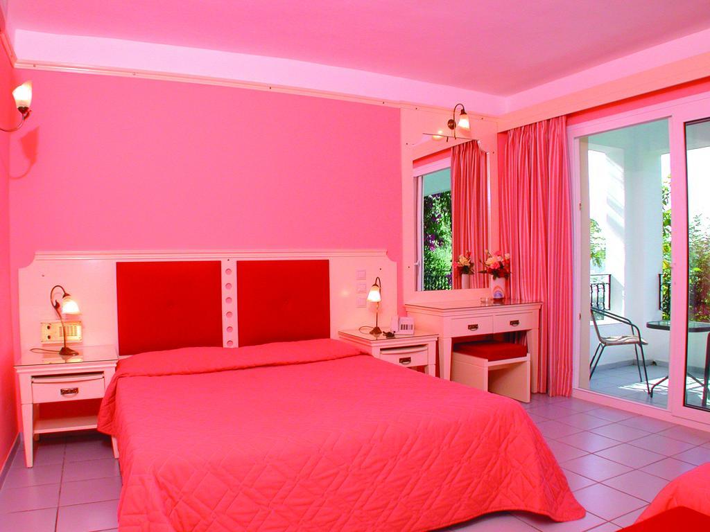 Marilena Hotell Ypsos Rum bild